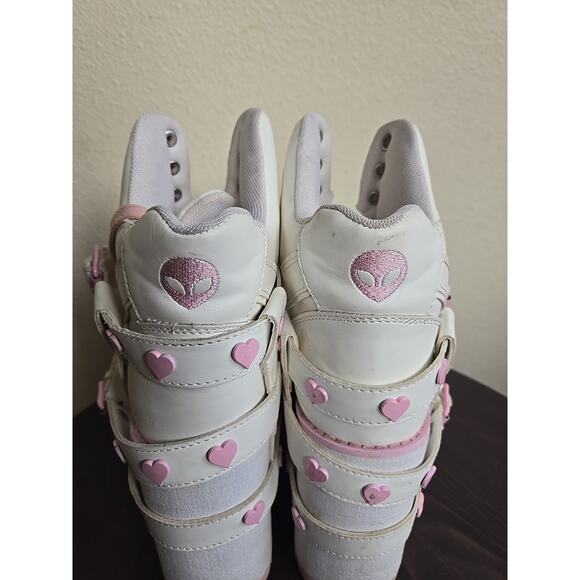 YRU Shoes Size 8 QOZMO White/Pink Hearts Slayr Hi Platform Sneakers Rave Club - Picture 6 of 8